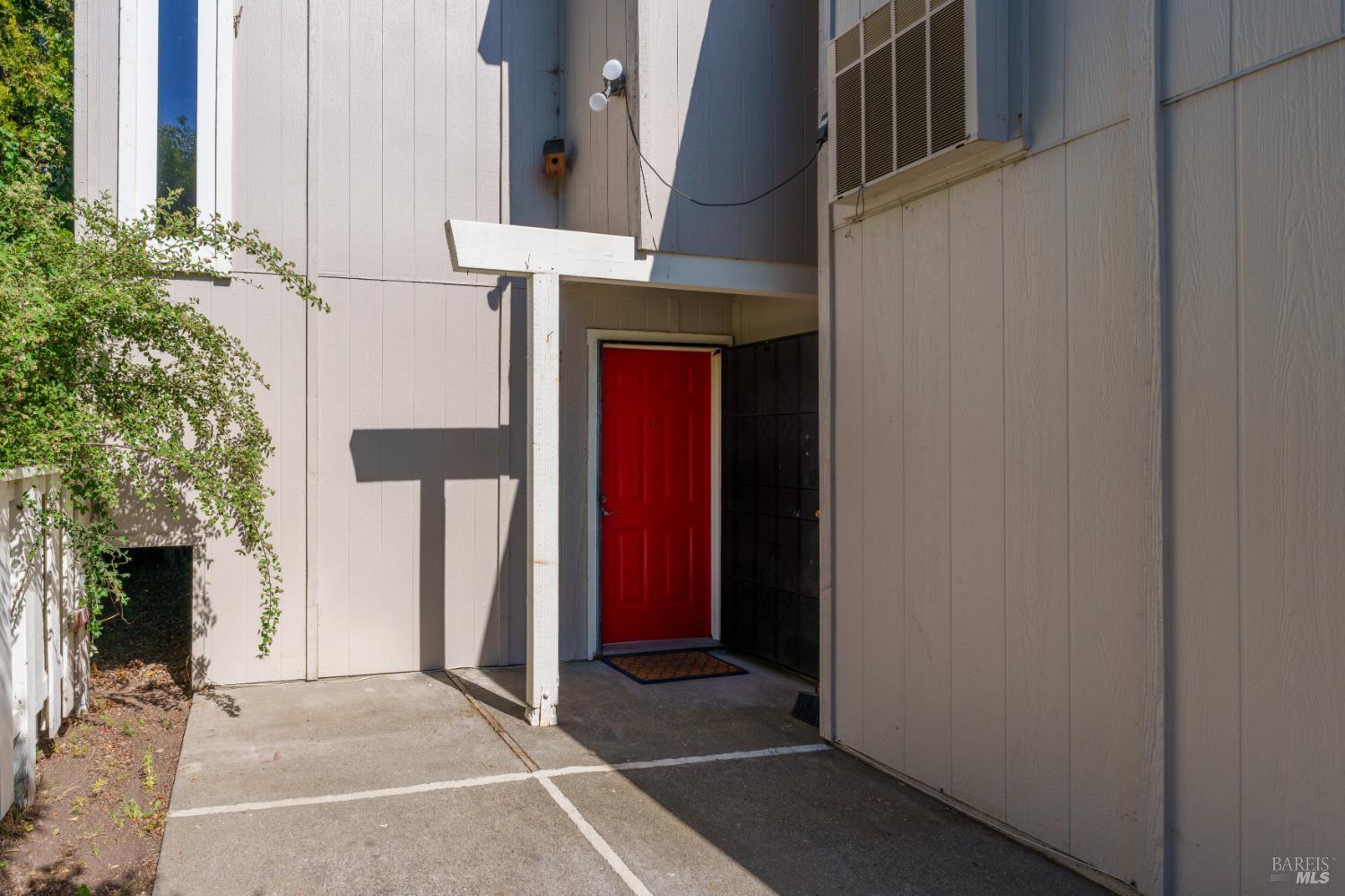 1467 Neotomas Avenue Santa Rosa CA 95405