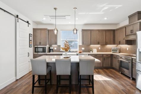 317 Verandah Avenue Novato CA 94945