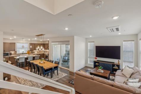 317 Verandah Avenue Novato CA 94945