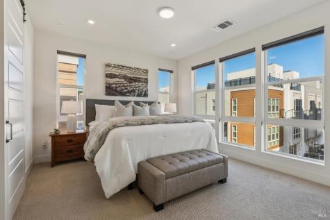 317 Verandah Avenue Novato CA 94945