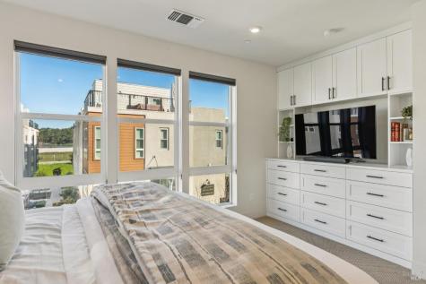 317 Verandah Avenue Novato CA 94945