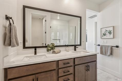 317 Verandah Avenue Novato CA 94945