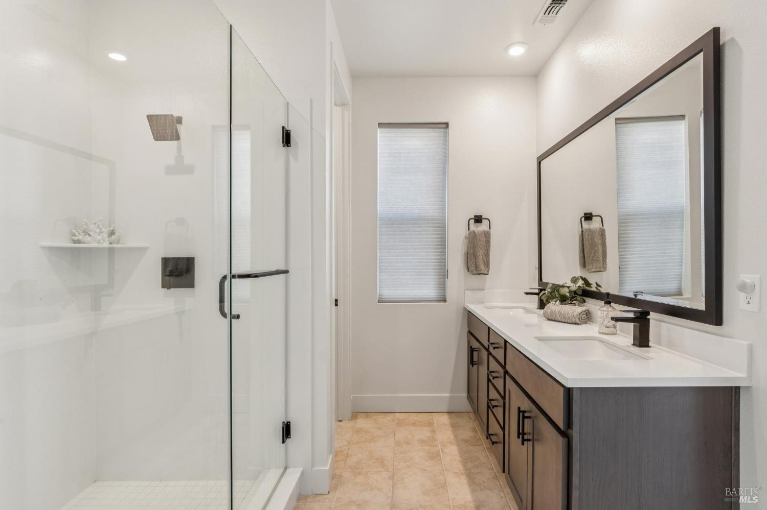 317 Verandah Avenue Novato CA 94945