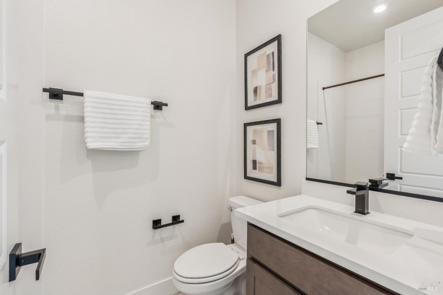 317 Verandah Avenue Novato CA 94945