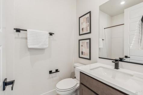 317 Verandah Avenue Novato CA 94945