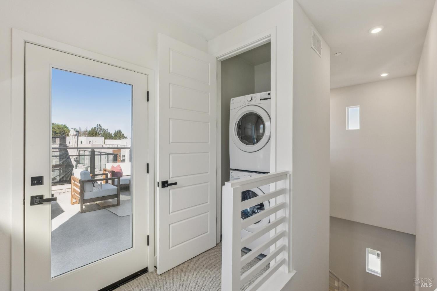 317 Verandah Avenue Novato CA 94945
