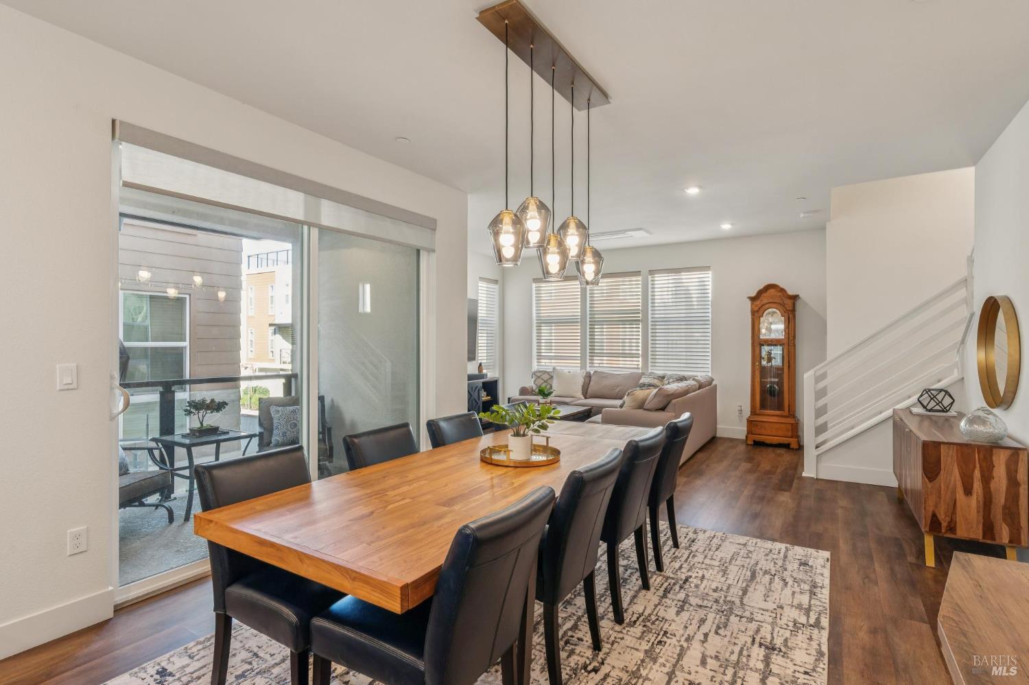 317 Verandah Avenue Novato CA 94945