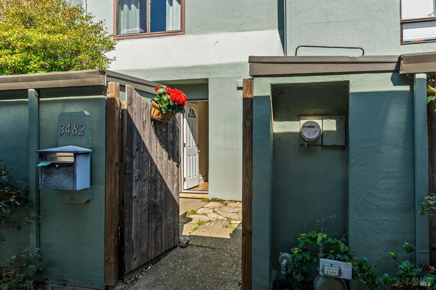 3482 Shelter Creek Drive Napa CA 94558