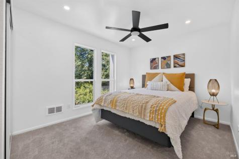 1742 Mission Boulevard Santa Rosa CA 95409