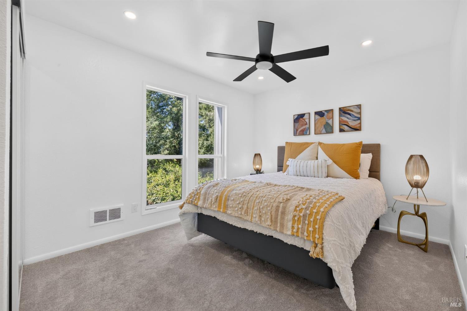1742 Mission Boulevard Santa Rosa CA 95409