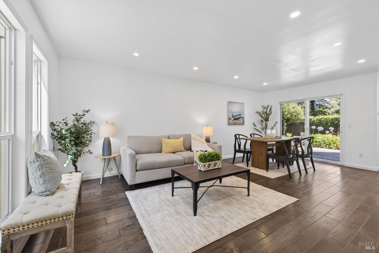 1742 Mission Boulevard Santa Rosa CA 95409
