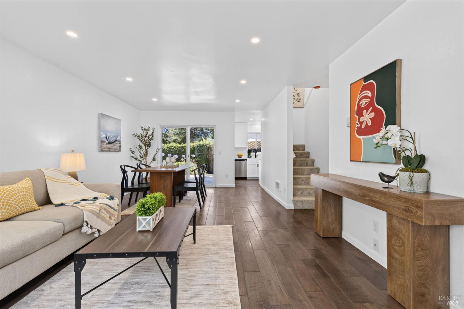 1742 Mission Boulevard Santa Rosa CA 95409