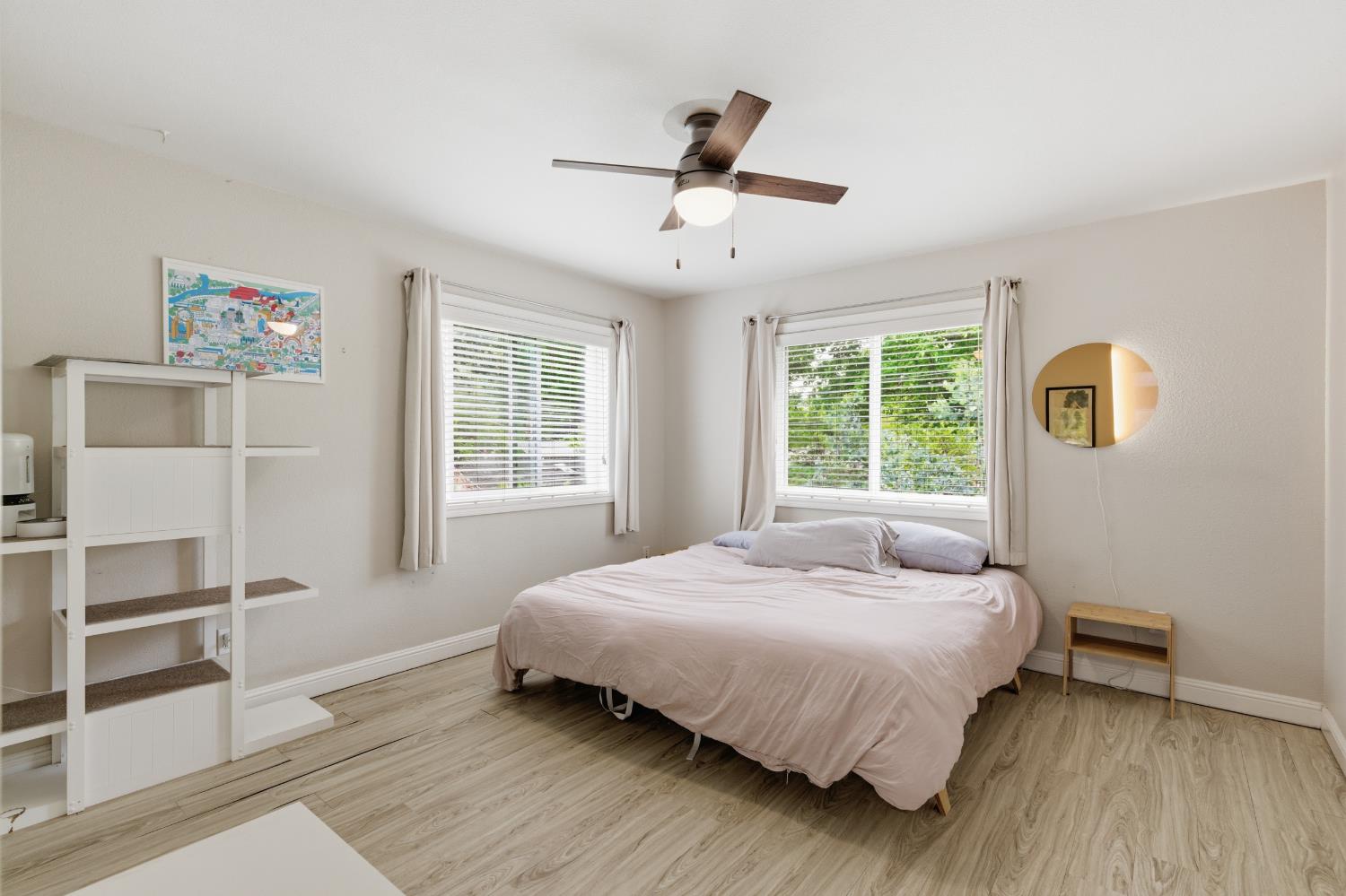 1140 Larkin Way Sacramento CA 95818