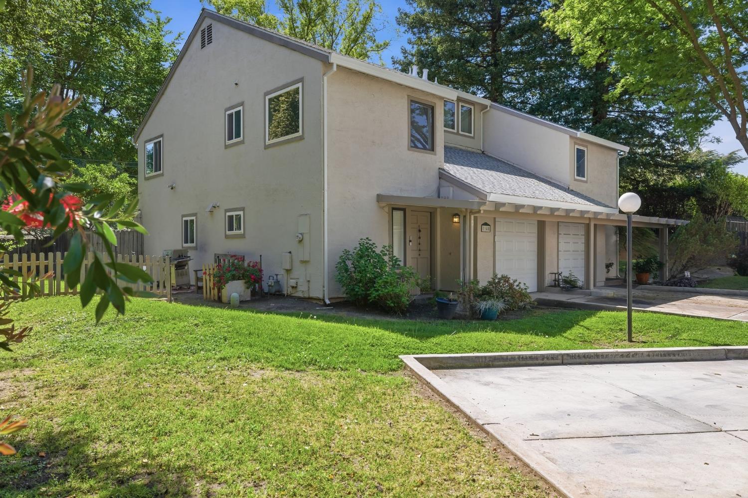 1140 Larkin Way Sacramento CA 95818