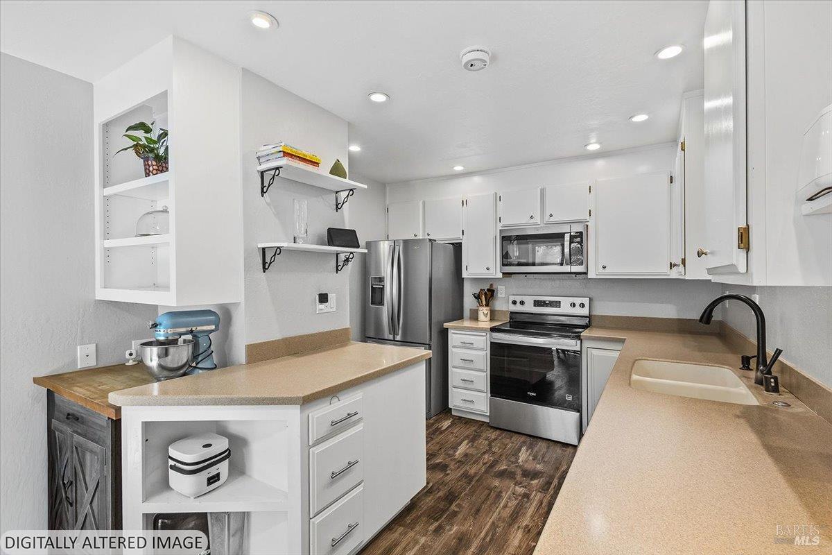 3005 Aurora Court Santa Rosa CA 95405