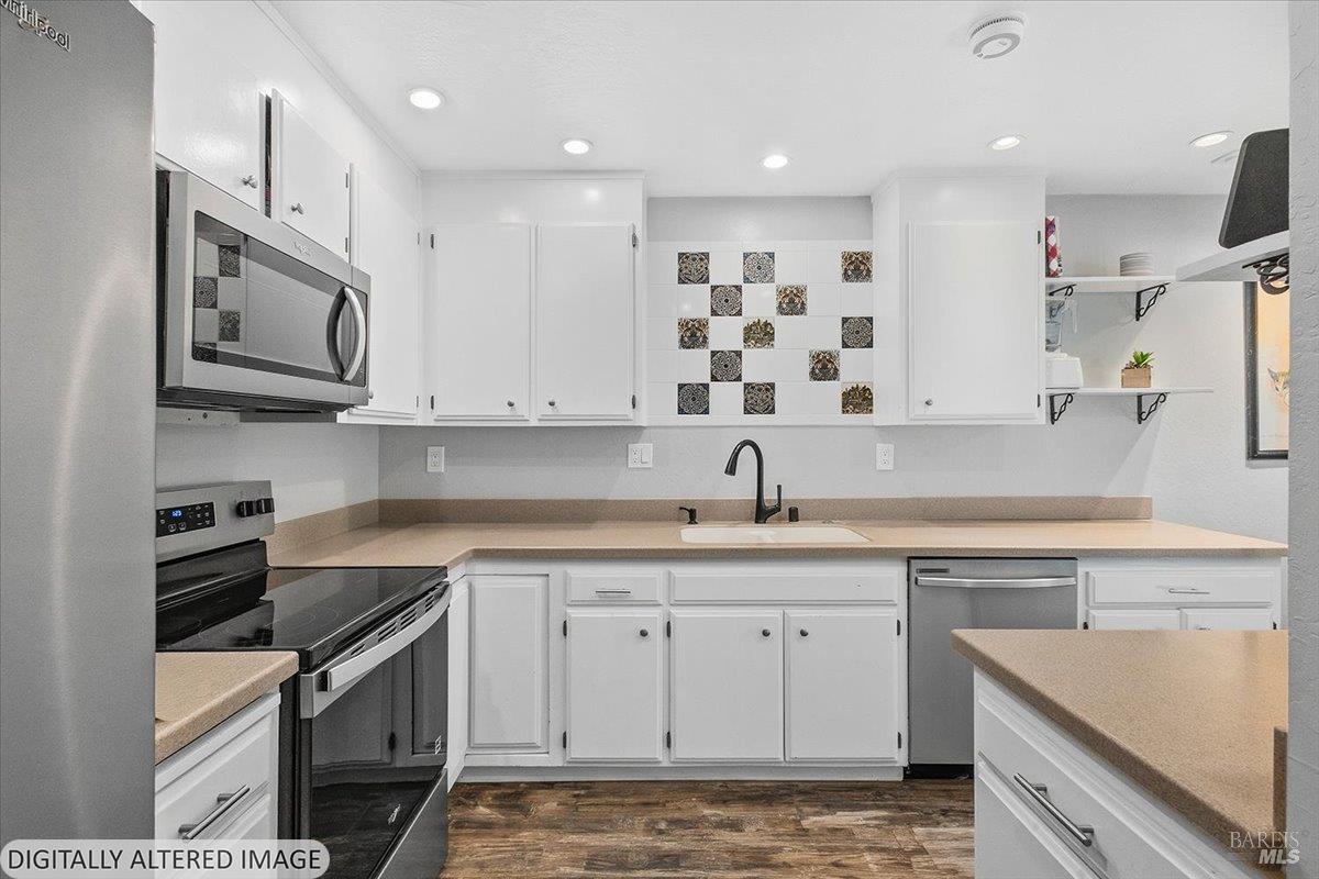 3005 Aurora Court Santa Rosa CA 95405