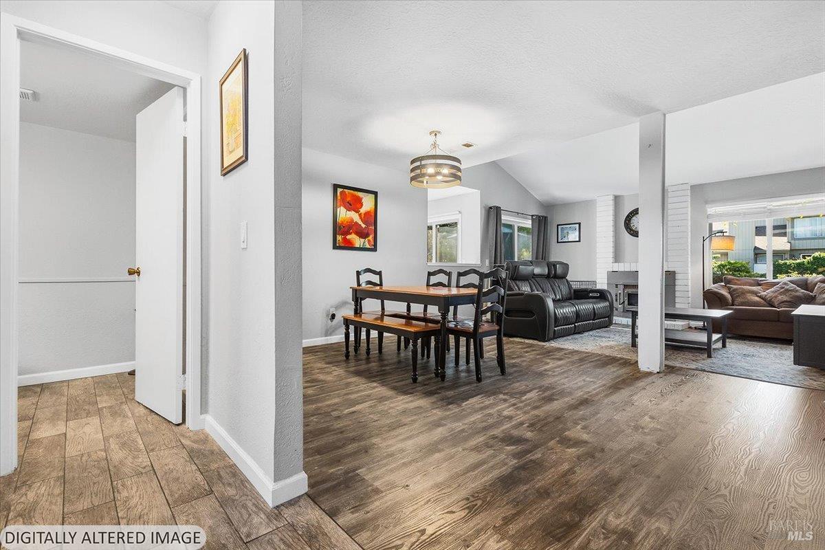 3005 Aurora Court Santa Rosa CA 95405
