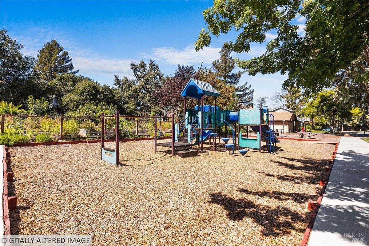 3005 Aurora Court Santa Rosa CA 95405