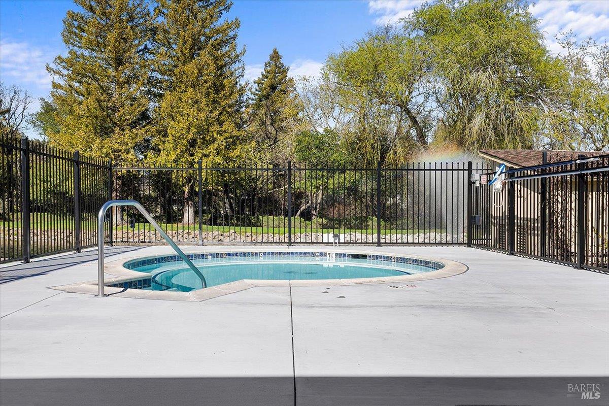 3005 Aurora Court Santa Rosa CA 95405