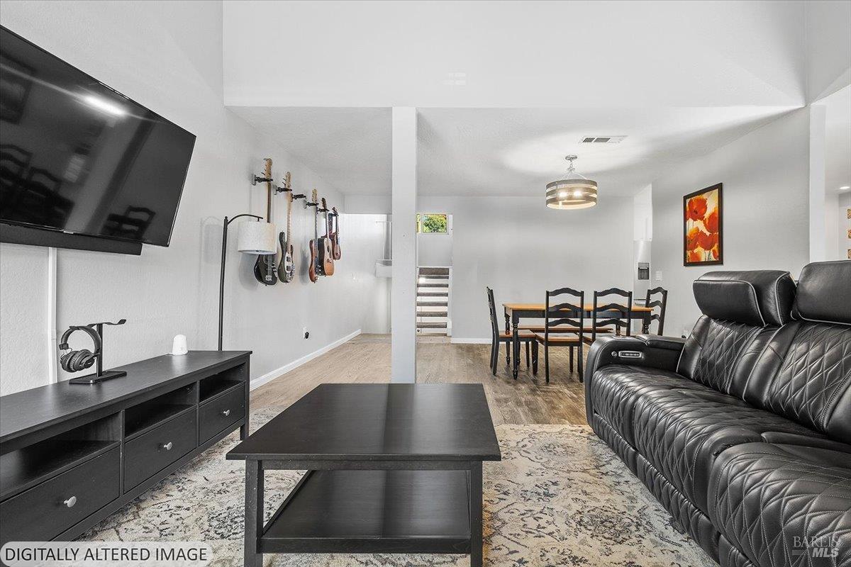 3005 Aurora Court Santa Rosa CA 95405