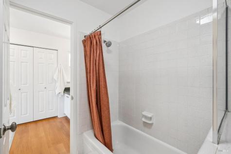 20 Corte Real Greenbrae CA 94904