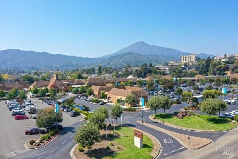 20 Corte Real Greenbrae CA 94904