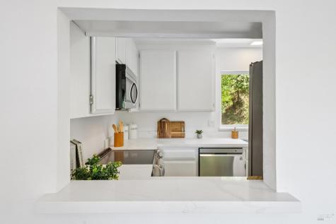 20 Corte Real Greenbrae CA 94904