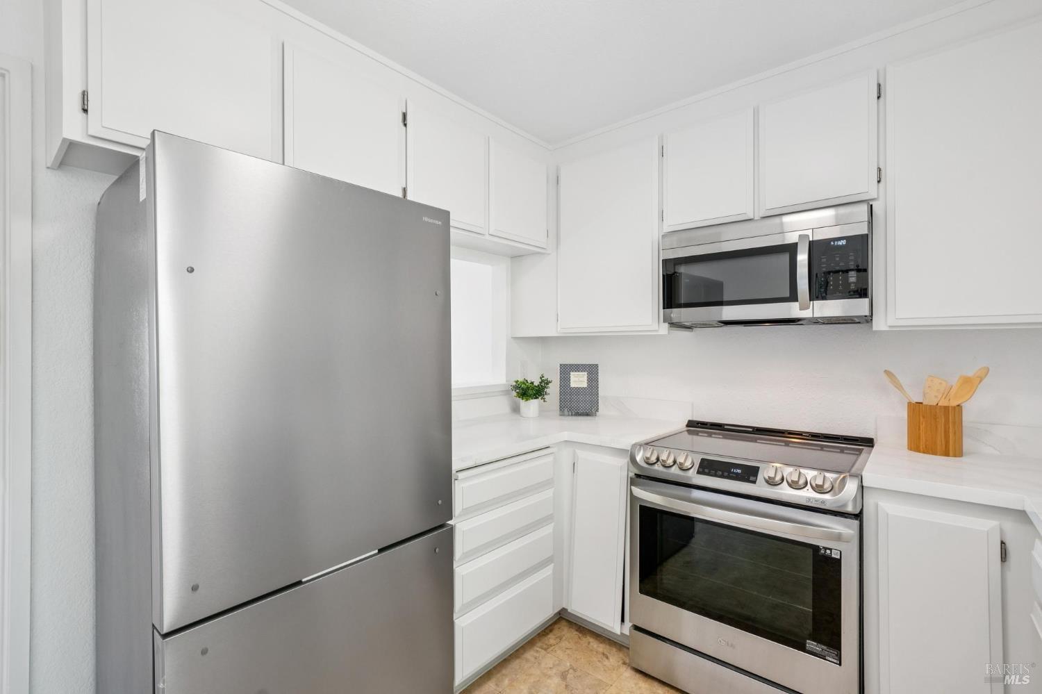 20 Corte Real Greenbrae CA 94904