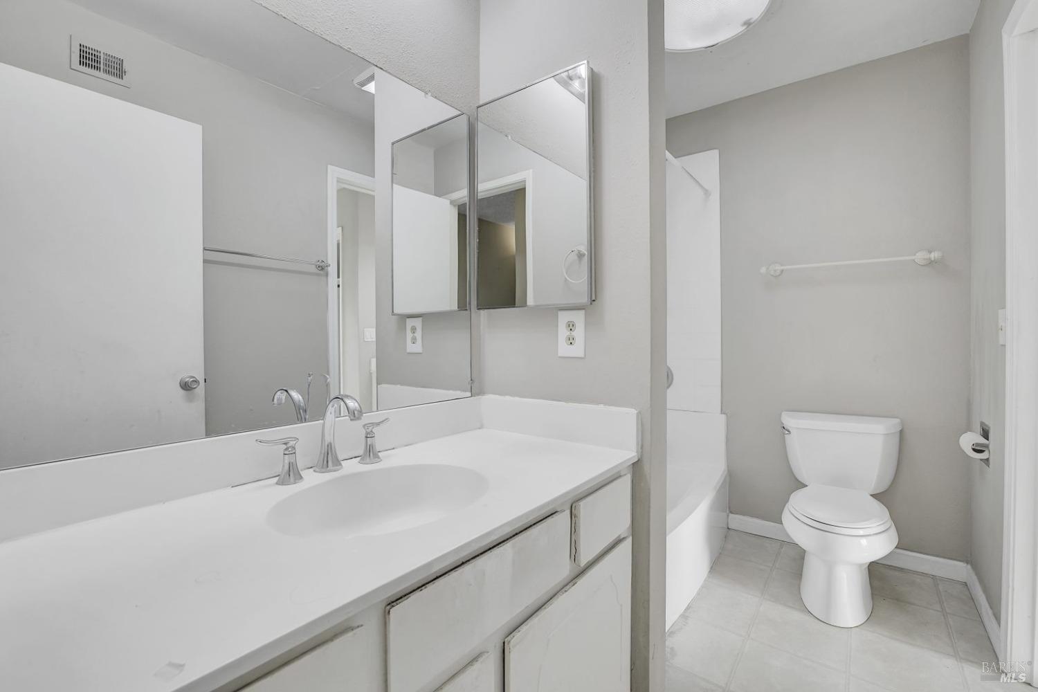 566 Santa Alicia Drive Rohnert Park CA 94928