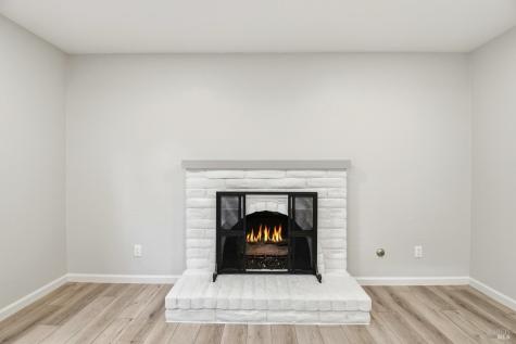 809 Shady Oak Drive Santa Rosa CA 95404