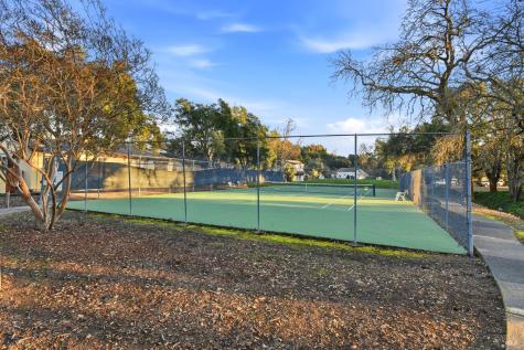 809 Shady Oak Drive Santa Rosa CA 95404