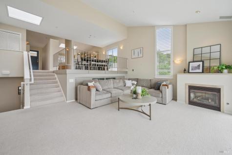 121 Red Hill Circle Tiburon CA 94920