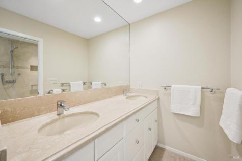 121 Red Hill Circle Tiburon CA 94920
