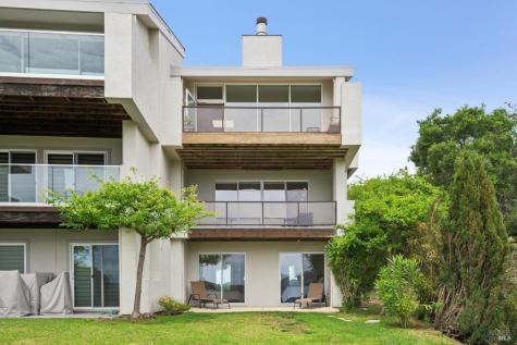 121 Red Hill Circle Tiburon CA 94920