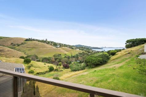 121 Red Hill Circle Tiburon CA 94920