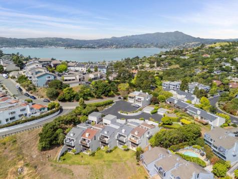 121 Red Hill Circle Tiburon CA 94920