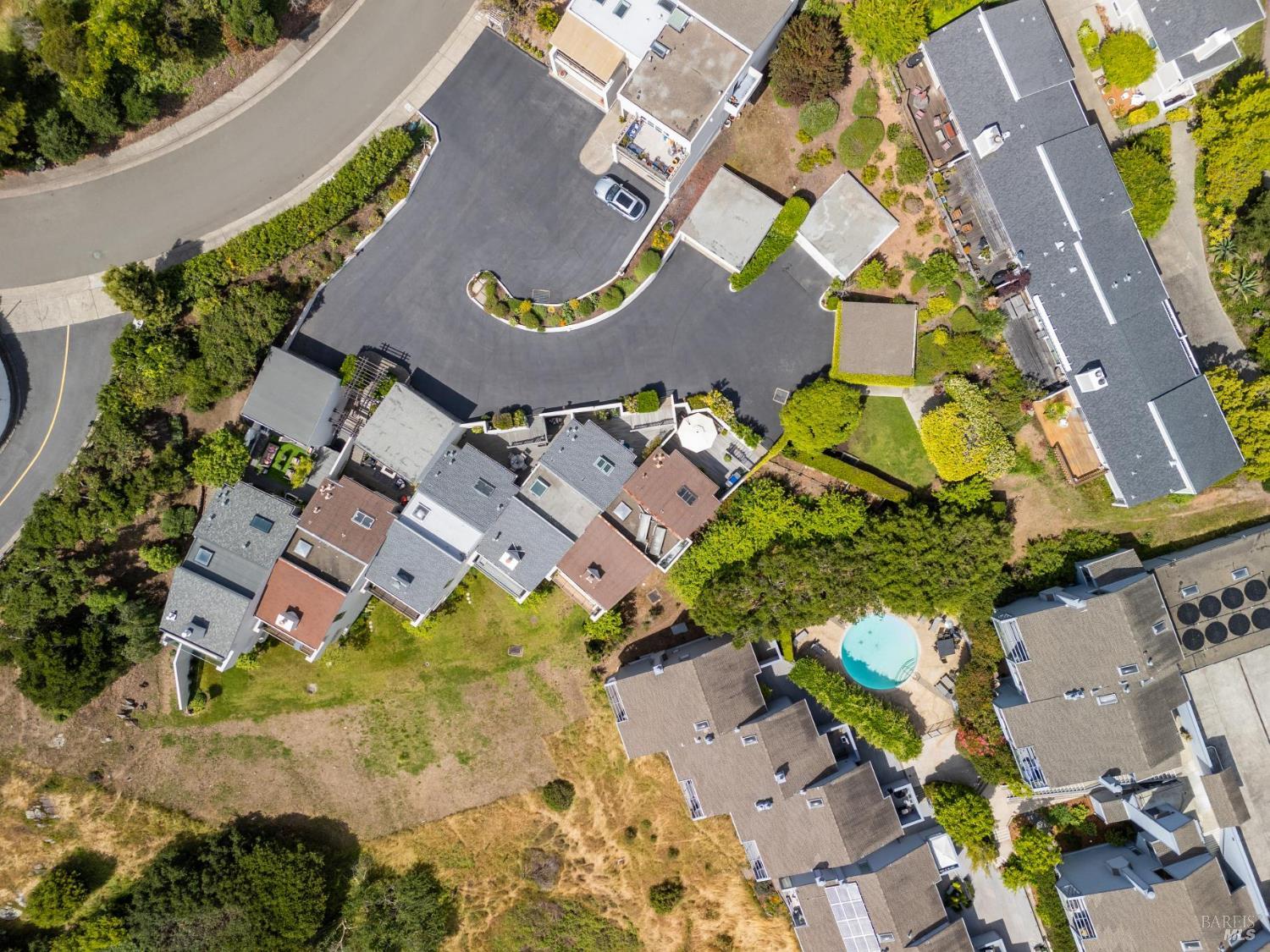 121 Red Hill Circle Tiburon CA 94920