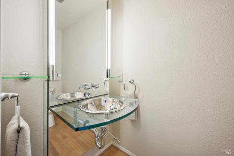 121 Red Hill Circle Tiburon CA 94920