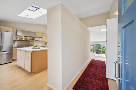 121 Red Hill Circle Tiburon CA 94920