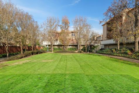 1540 Center Road Novato CA 94947