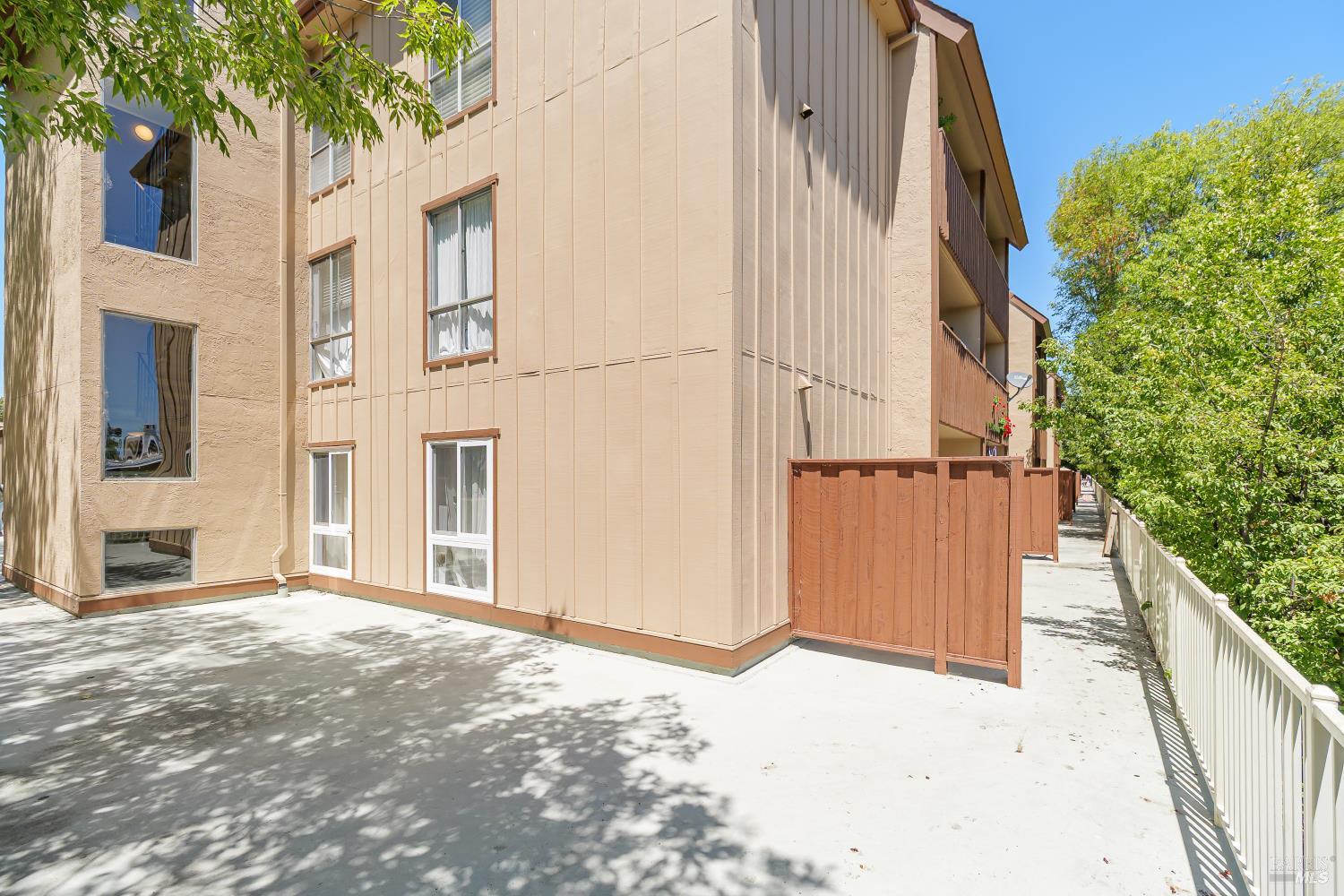 1540 Center Road Novato CA 94947