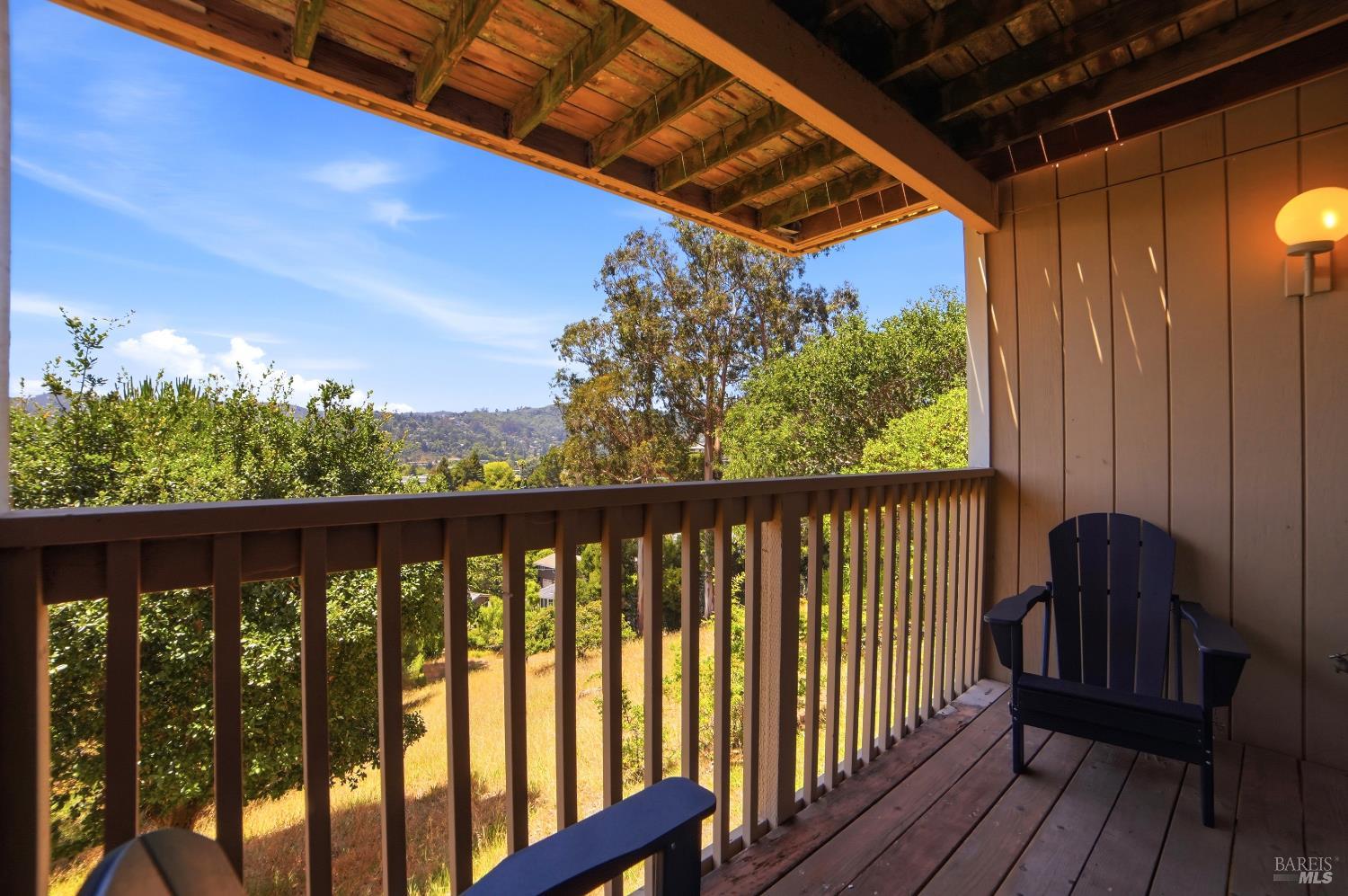 16 Chaucer Court Mill Valley CA 94941