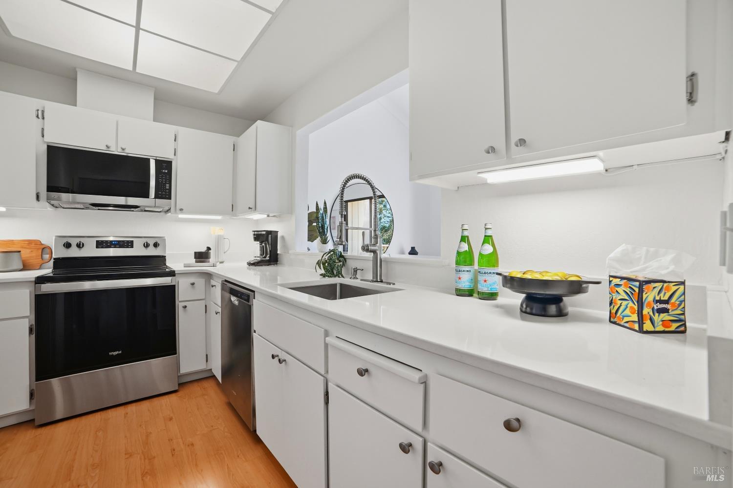 16 Chaucer Court Mill Valley CA 94941