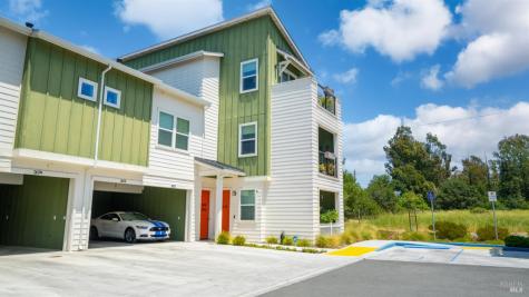 2676 Franz Kafka Avenue Santa Rosa CA 95404