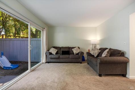 1506 Townview Avenue Santa Rosa CA 95405