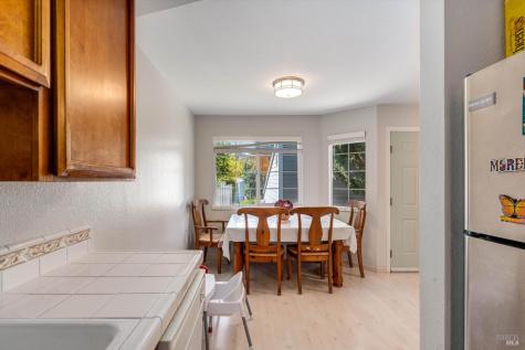 1506 Townview Avenue Santa Rosa CA 95405