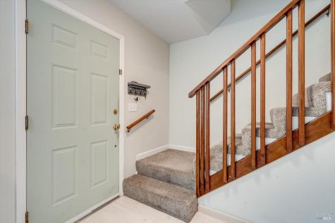 1506 Townview Avenue Santa Rosa CA 95405