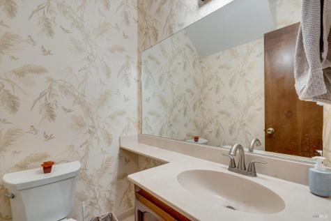 1506 Townview Avenue Santa Rosa CA 95405