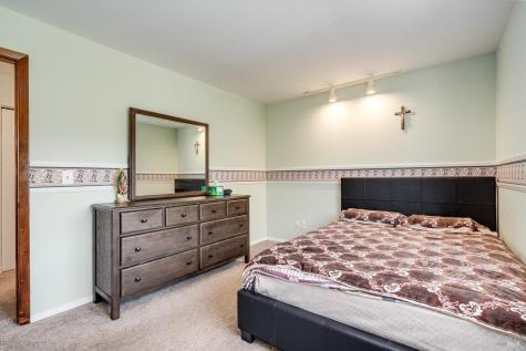 1506 Townview Avenue Santa Rosa CA 95405