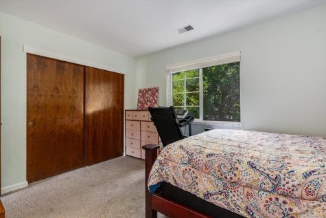 1506 Townview Avenue Santa Rosa CA 95405
